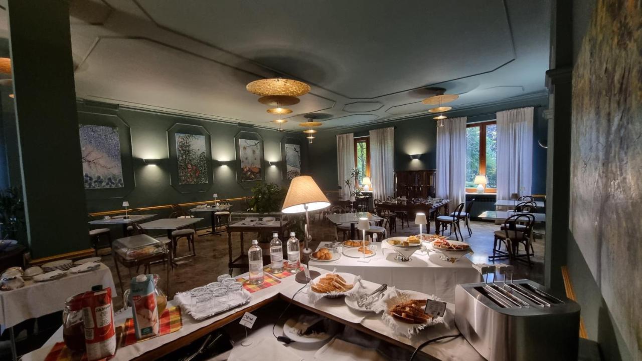 Albergo Ristorante Trieste Boves Exterior foto